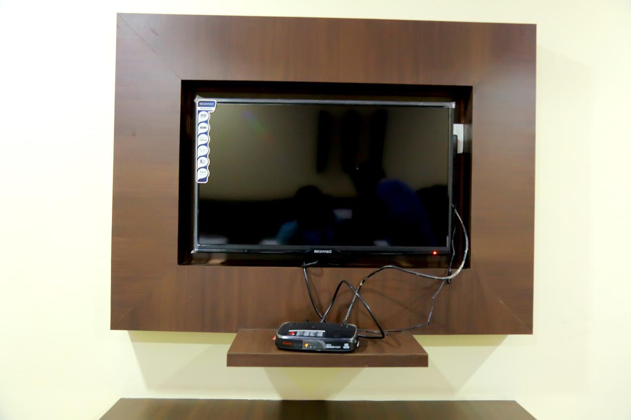 Divya Lodge Hyderabad Ngoại thất bức ảnh